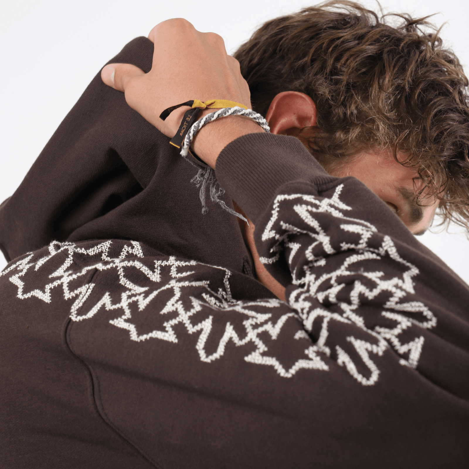 BROWN HOODIE SULTAN HAN