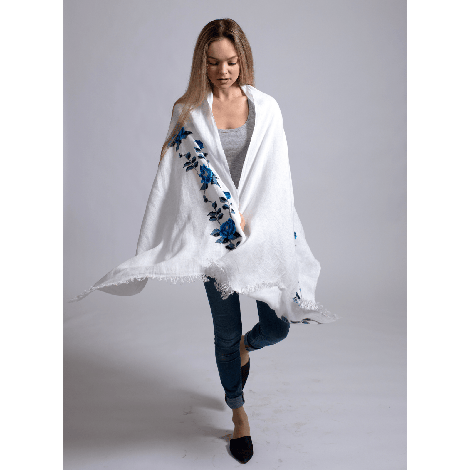 WHITE LINEN SHAWL SEA BLUE HANA ROSE