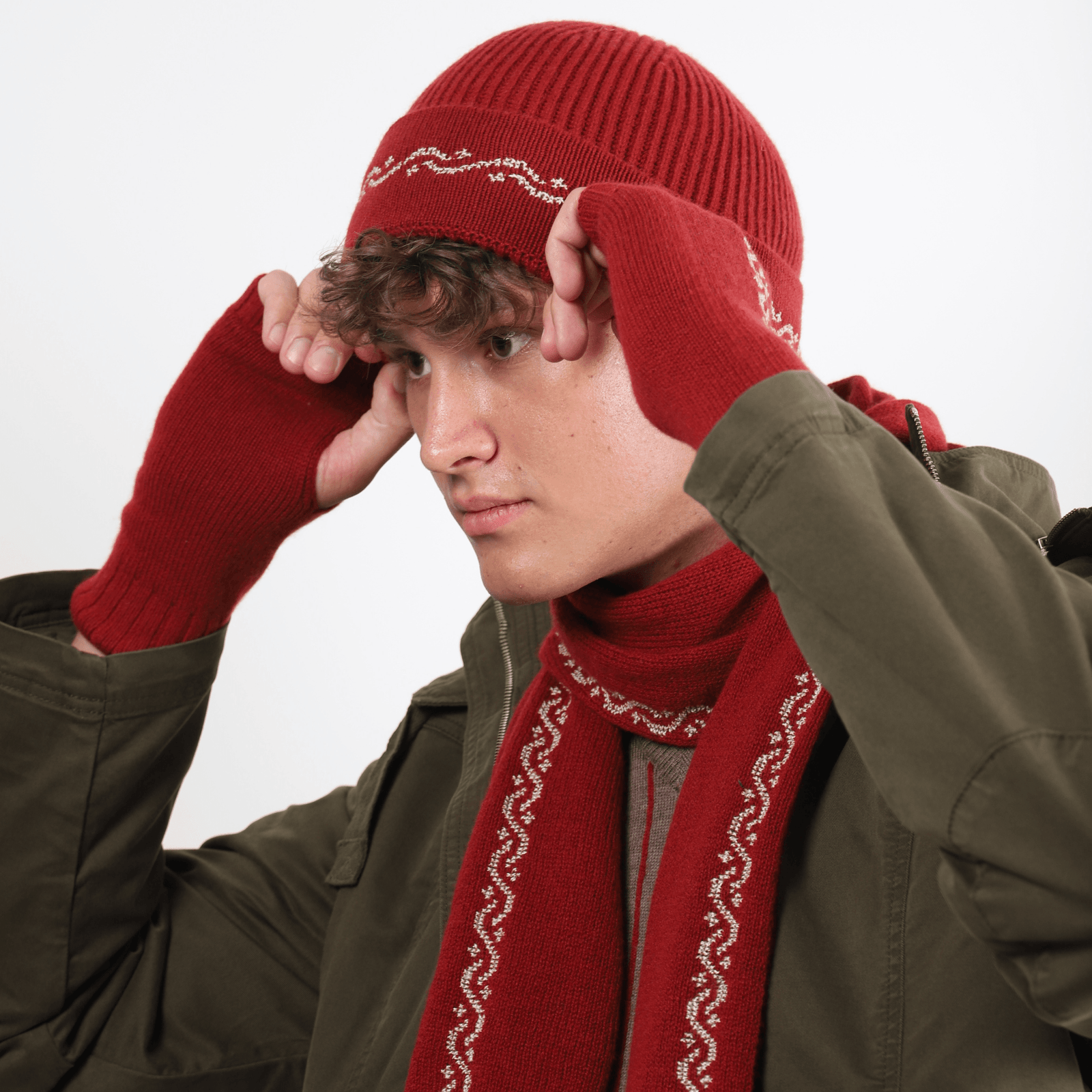 RUBY CASHMERE SCARF | WAVES