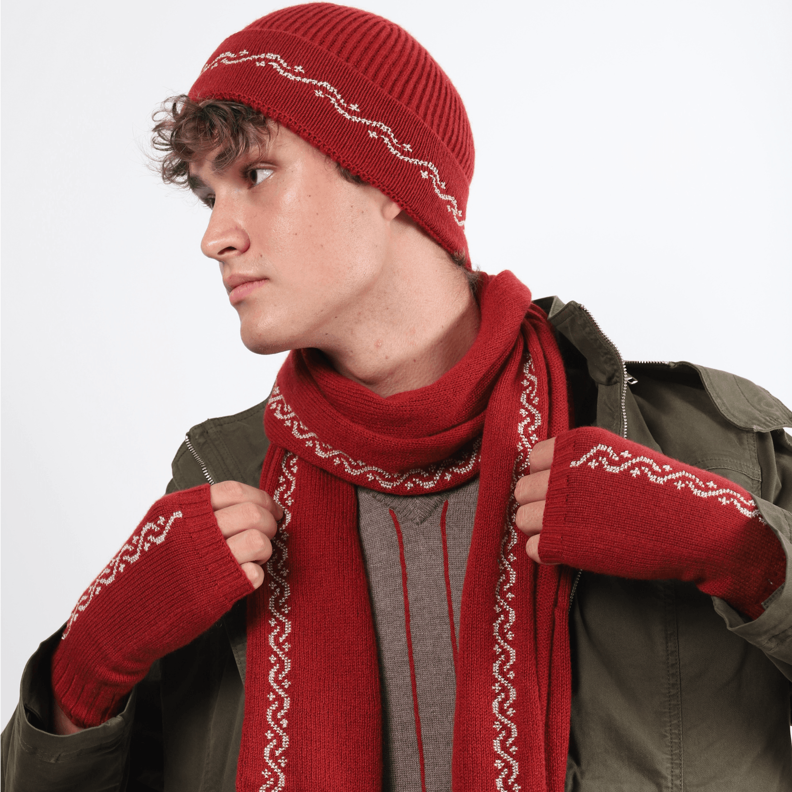 RUBY CASHMERE BEANIE | WAVES