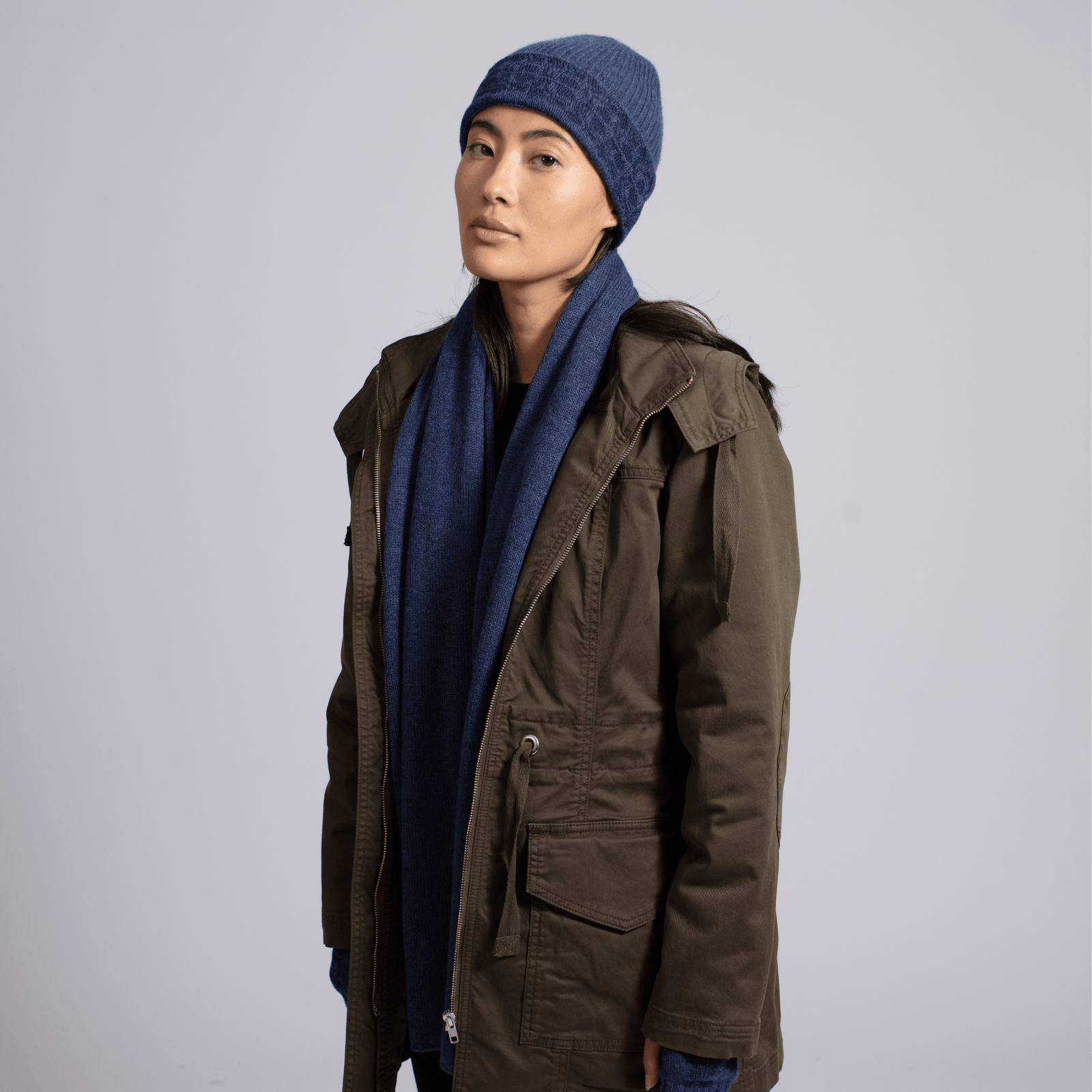 NOTTE BLUE CASHMERE SCARF