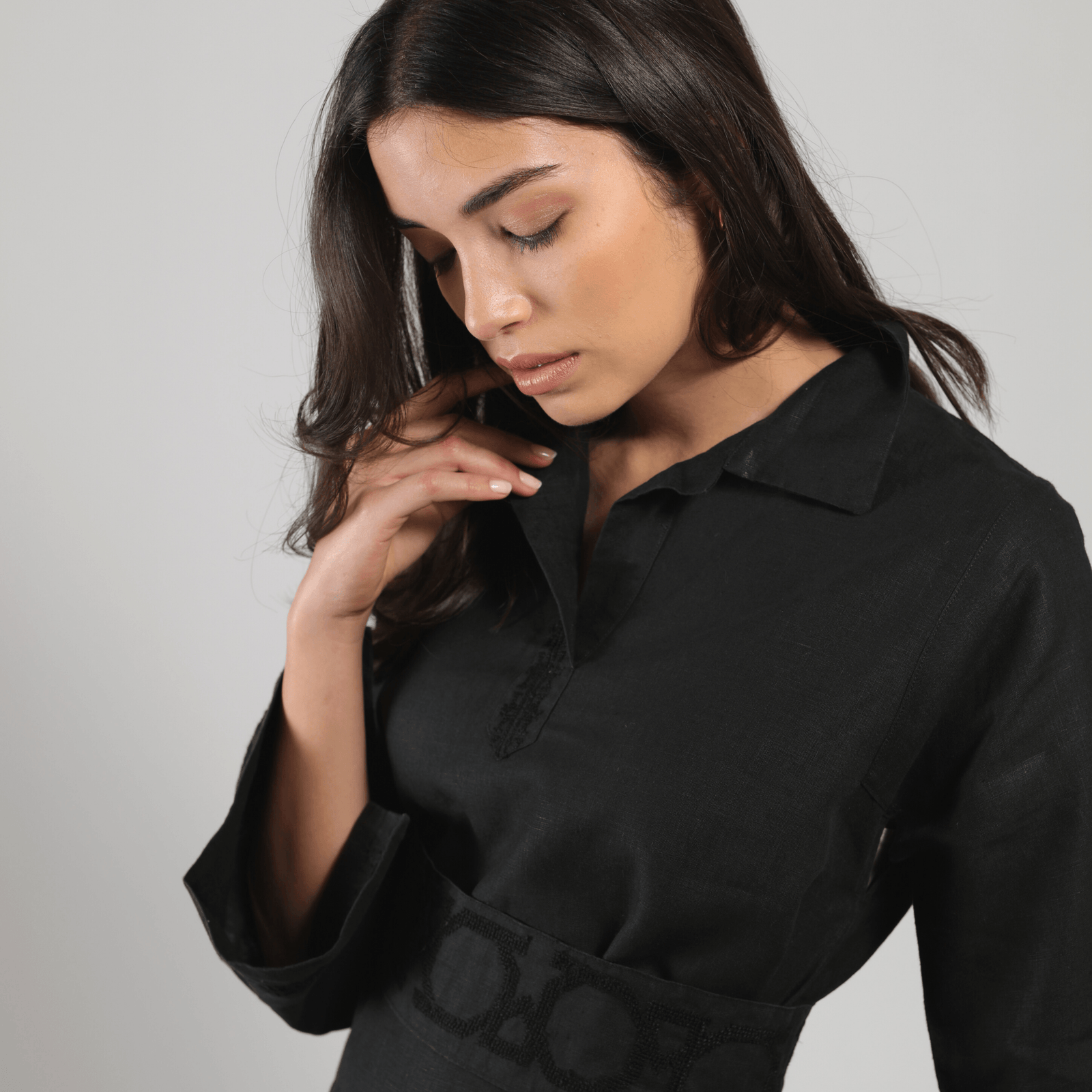 POLO COLLAR | BLACK LINEN A-SHAPE TOP | SINEAD