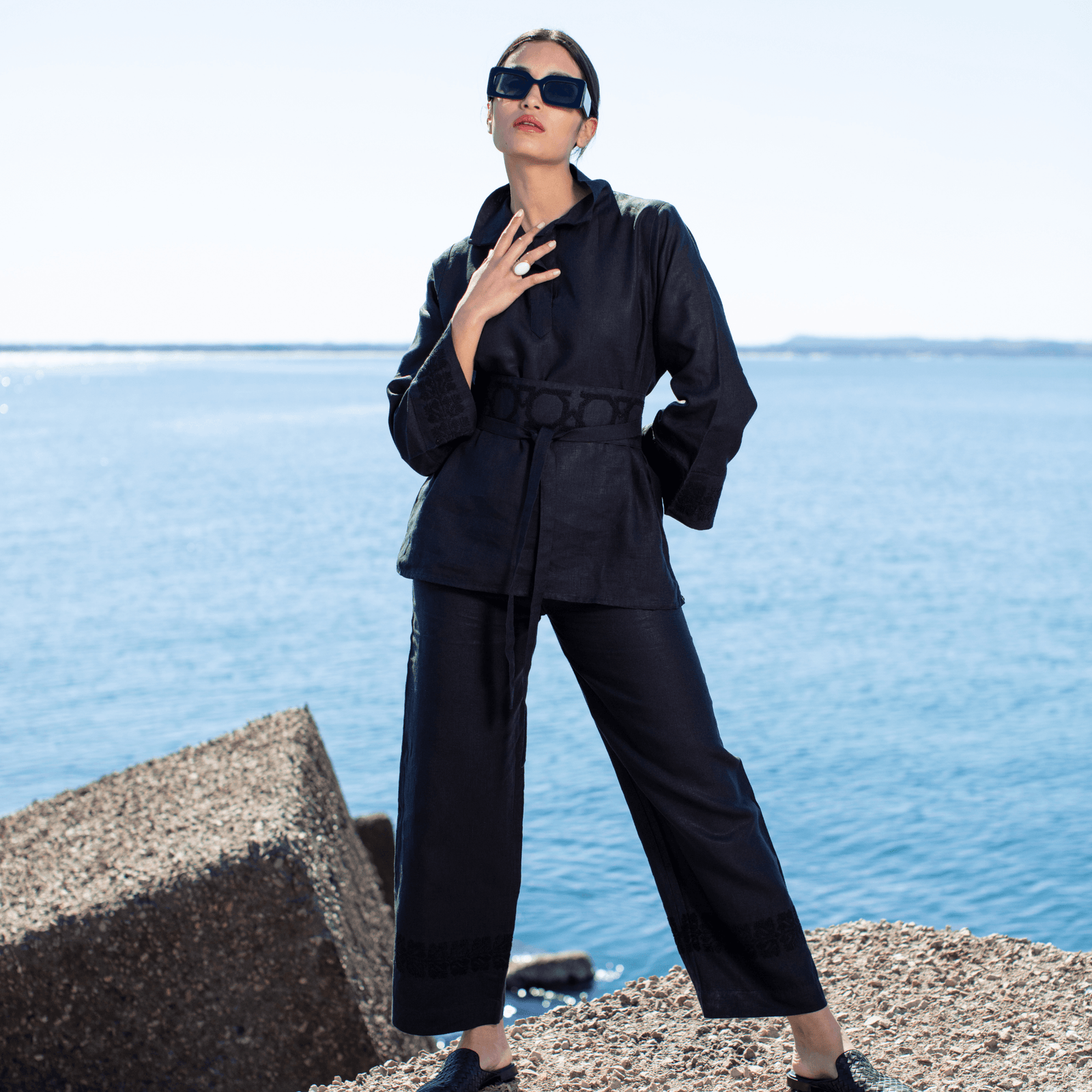BLACK LINEN PALAZZO PANTS | SINEAD