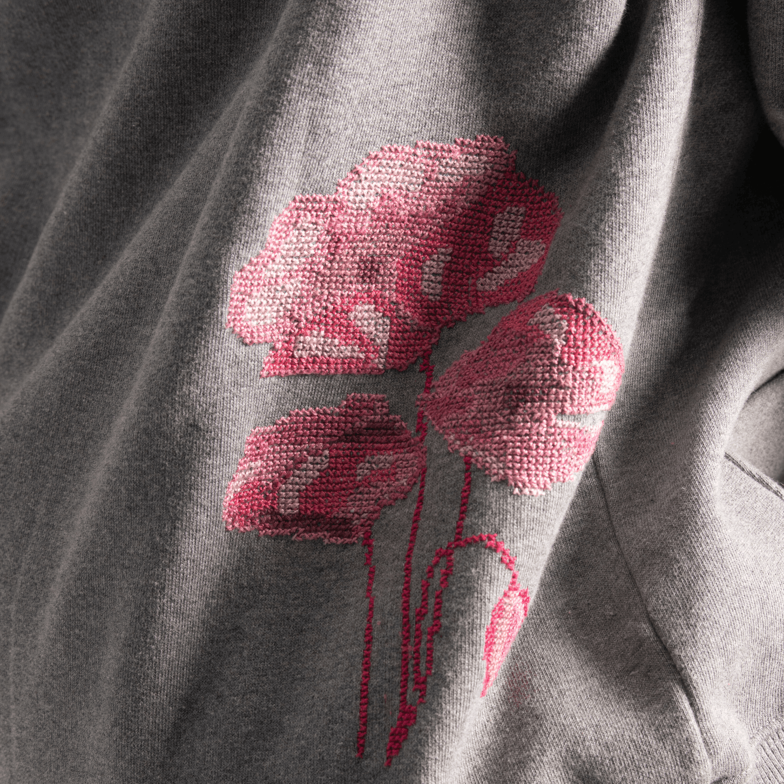 GRAY HOODIE POPPY