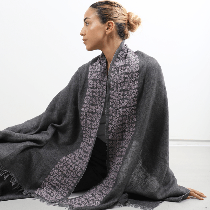 GRAY LINEN SHAWL ANTIQUE VIOLET SINEAD