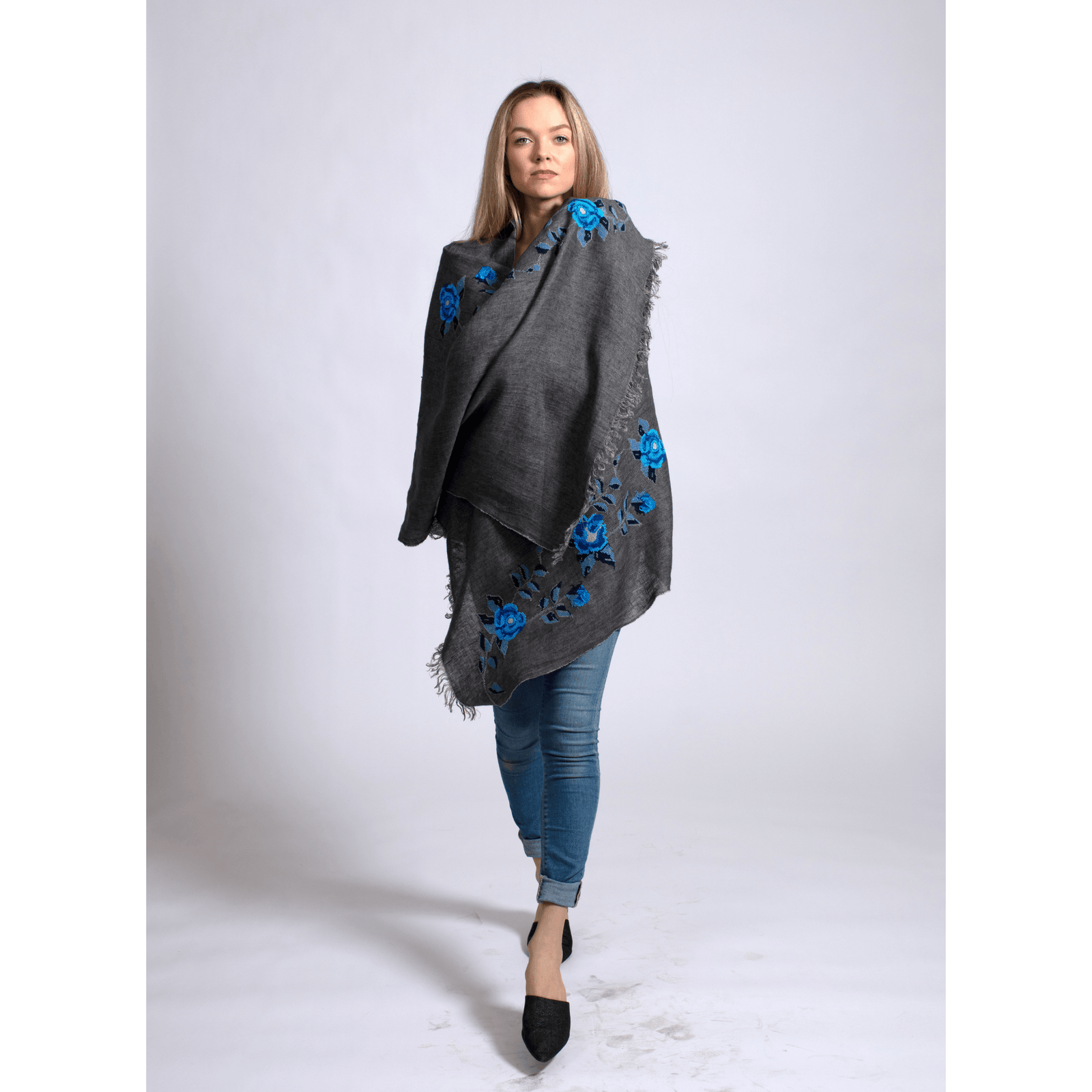 GRAY LINEN SHAWL SEA BLUE HANA ROSE
