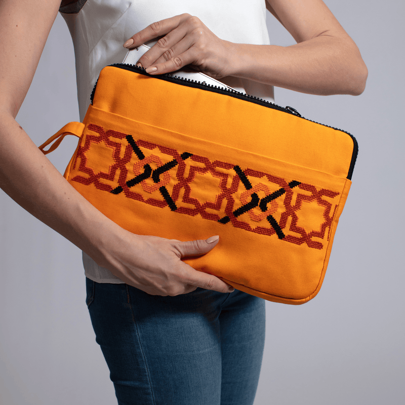CANVAS LAPTOP CASE 13"
