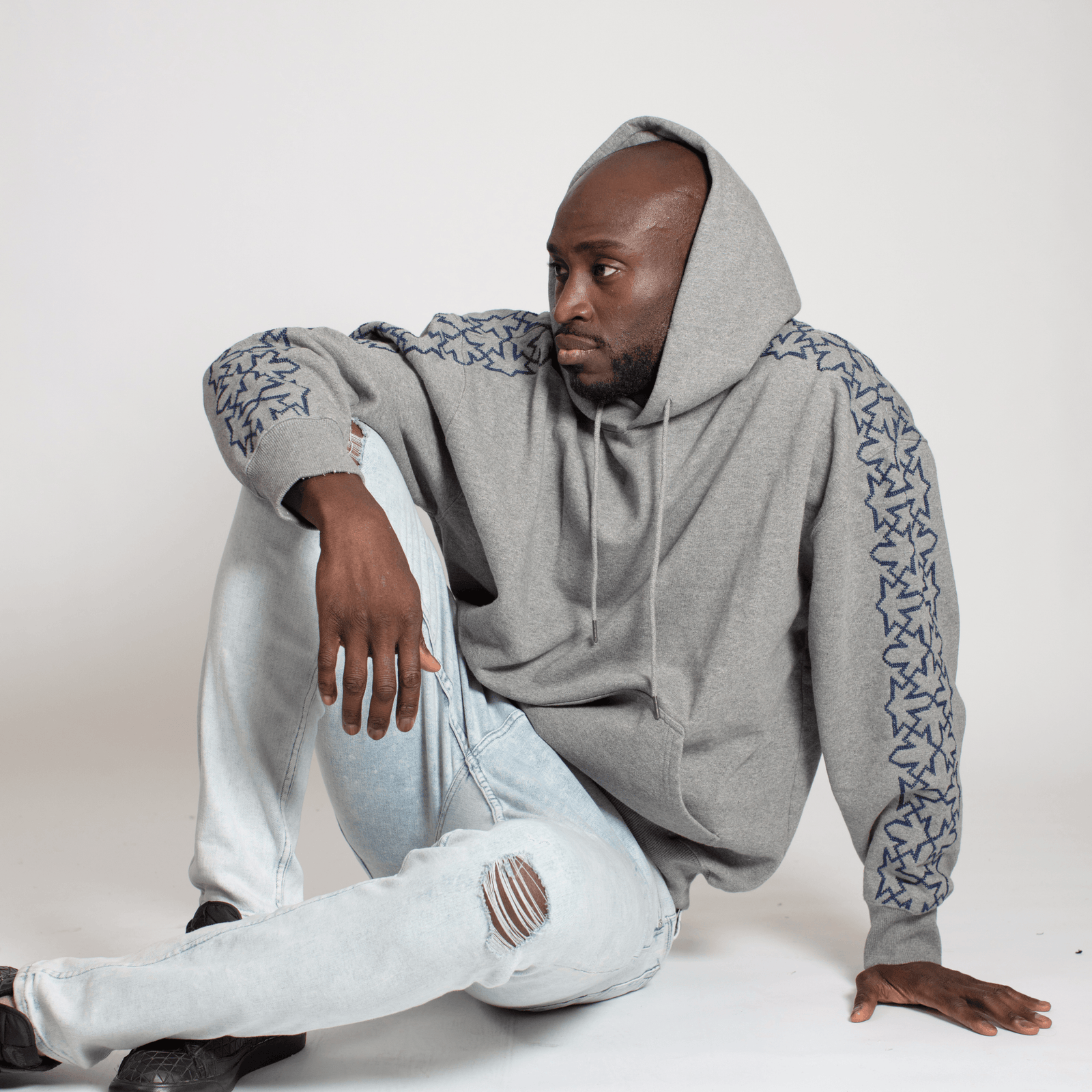 GRAY HOODIE GRAY SULTAN HAN