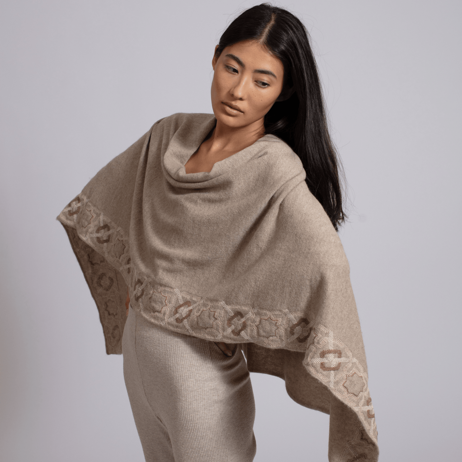Beige Alhambra®