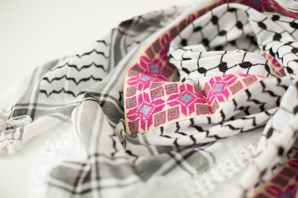 LINDA BLACK & WHITE CROSS KEFFIYEH