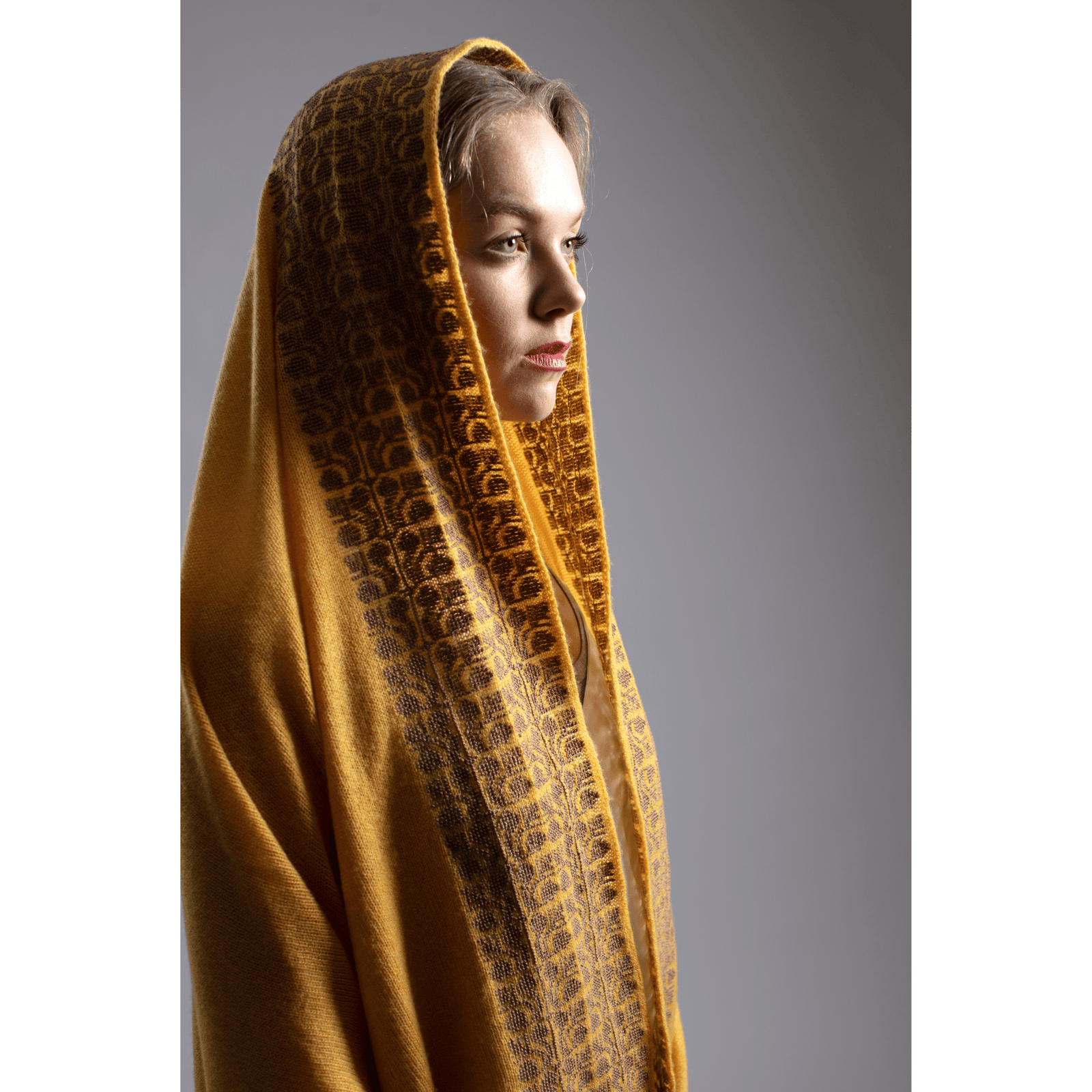Topaz/Taupe