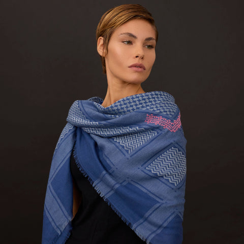 GRAY CASHMERE & SILK SHAWL CAMOMILE BEEHIVE