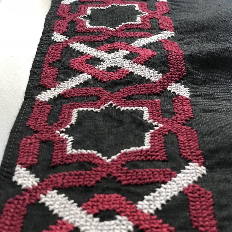 Black/Burgundy