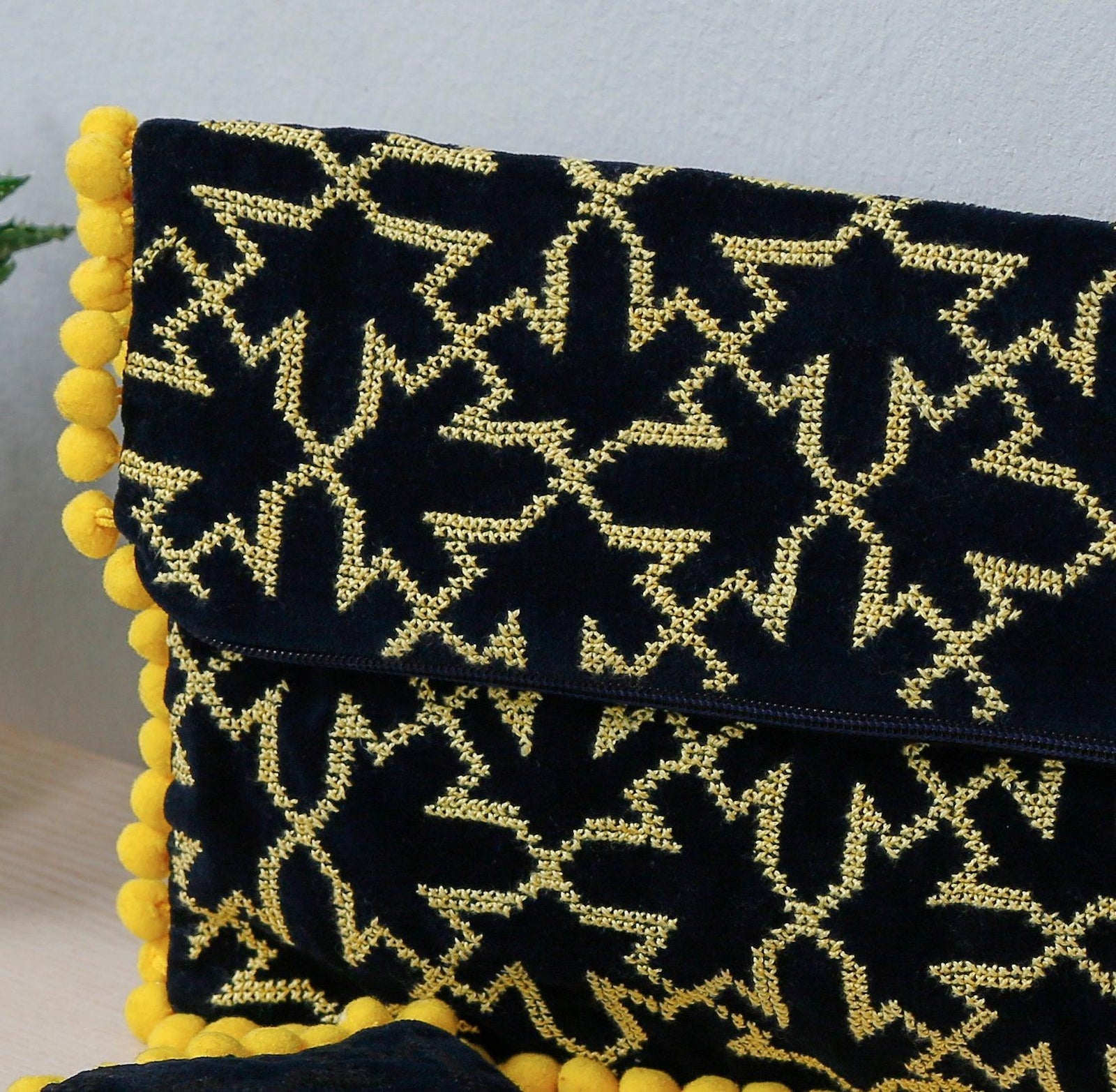 Yellow on Black/Yellow Pompons