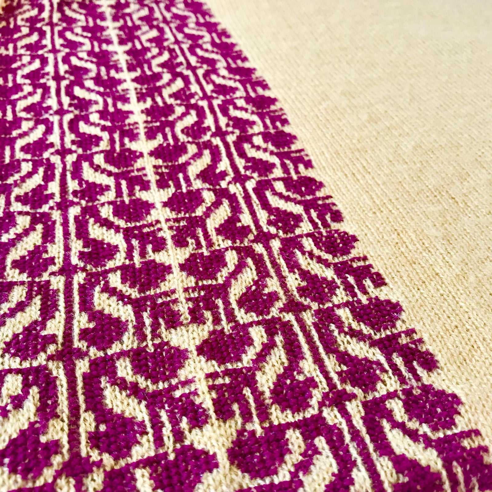 Topaz/Burgundy