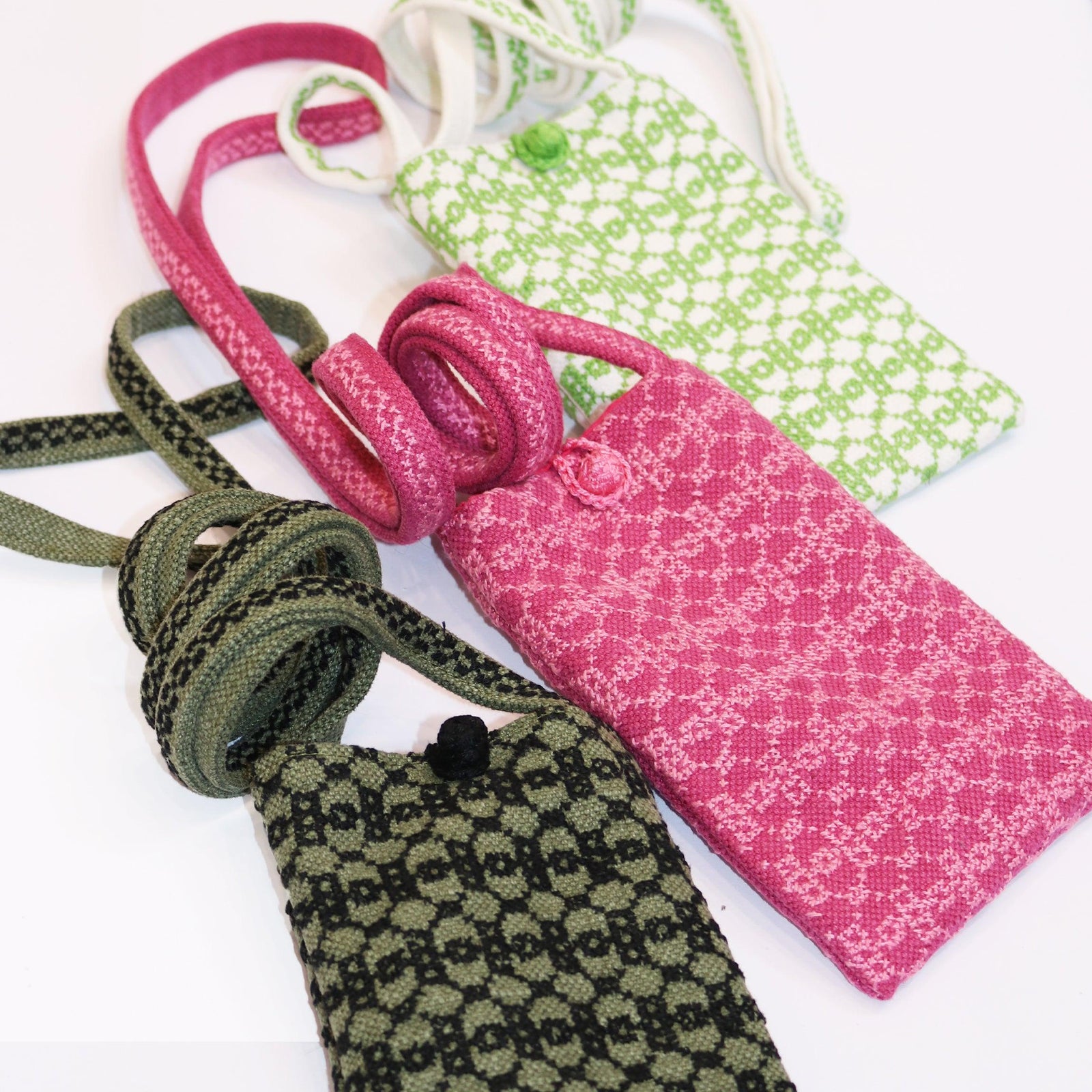 COTTON & LINEN PHONE POUCH | BEEHIVE